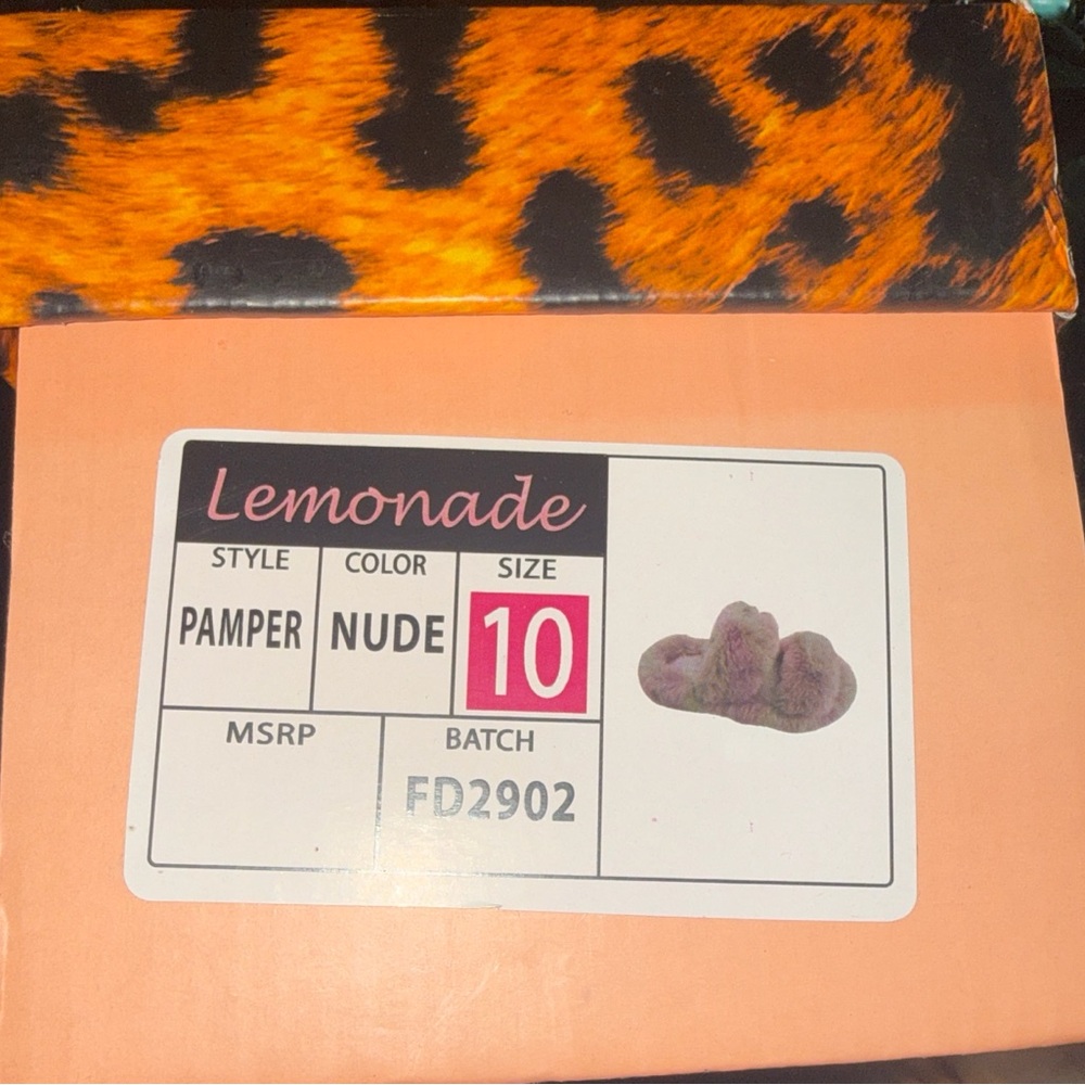New in box Lemonade Women's Nude Slippers